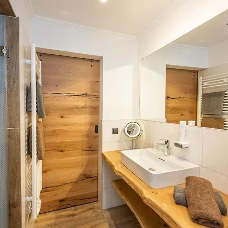 Swiederkehr * Schladming